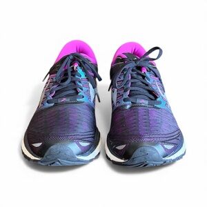 Brooks Transcend Women's Purple and Pink Running Shoes. Size 10.5